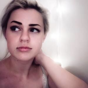 Meet your Posher, Leslie